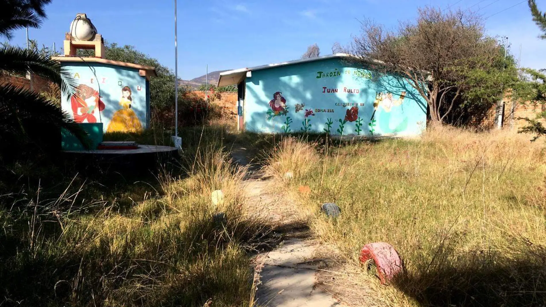 Escuelas abandonadas